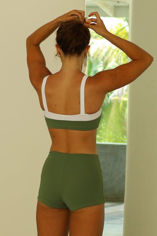 Boyshorts in agave